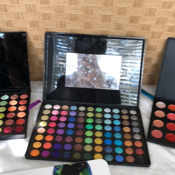 Eye shadow set - Picture 4 of 7